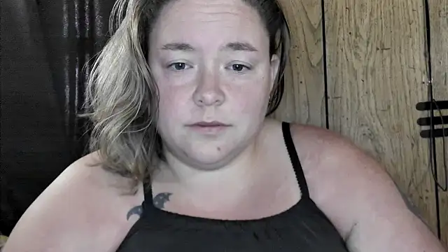 ladylynn13 online show from 03/28/26, 04:17