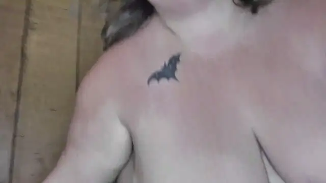 ladylynn13 online show from 04/23/26, 09:39