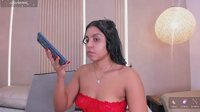 eva lain online show from 04/24/26, 11:56