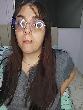 its lauu  online show from 02/19/26, 04:19