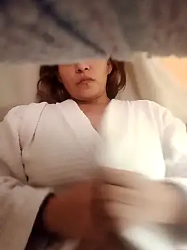 Snapshot of Lindagirlcum chatting on 02/07/26, 08:56 Lindagirlcum online show from 02/07/26, 08:56