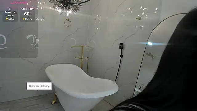 zharia lux 25 online show from 02/26/26, 11:31