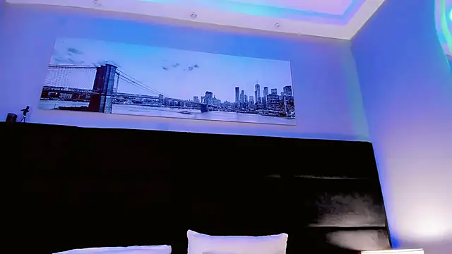 Snapshot of CuteMiaaa chatting on 02/22/26, 08:40 CuteMiaaa online show from 02/22/26, 08:40