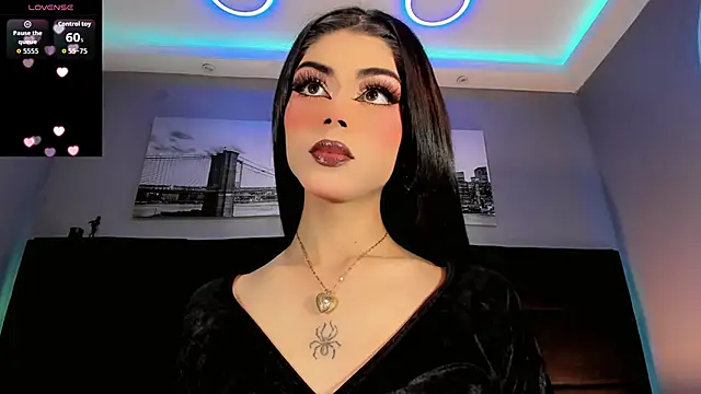 CuteMiaaa online show from 04/06/26, 09:38