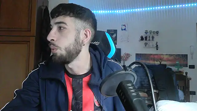 Snapshot of maestroboris95 chatting on 02/10/26, 10:52 maestroboris95 online show from 02/10/26, 10:52