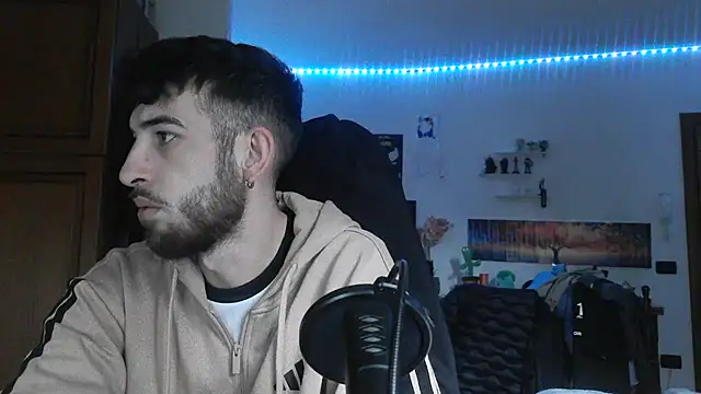 Snapshot of maestroboris95 chatting on 02/16/26, 11:50 maestroboris95 online show from 02/16/26, 11:50