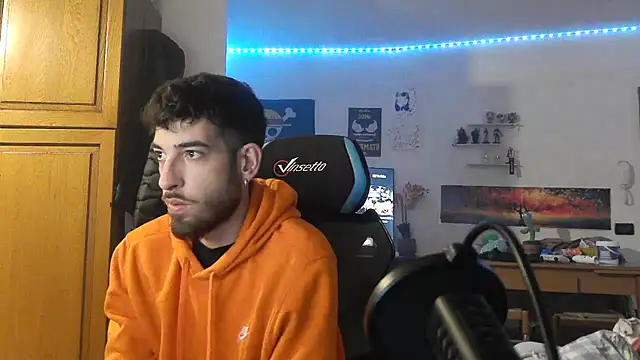 Snapshot of maestroboris95 chatting on 02/21/26, 11:28 maestroboris95 online show from 02/21/26, 11:28