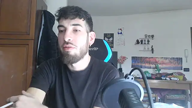 Snapshot of maestroboris95 chatting on 02/22/26, 11:31 maestroboris95 online show from 02/22/26, 11:31