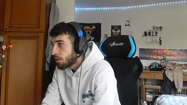 Snapshot of maestroboris95 chatting on 02/25/26, 12:59 maestroboris95 online show from 02/25/26, 12:59