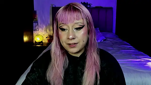 Alicefoxxx wonderlandxxx online show from 04/25/26, 11:13