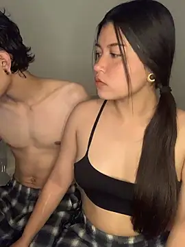 Snapshot of Damn__Love chatting on 03/01/26, 10:56 Damn Love online show from 03/01/26, 10:56