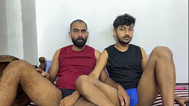 Snapshot of DesiDaddyandSon chatting on 06/14/26, 02:20 DesiDaddyandSon online show from 06/14/26, 02:20