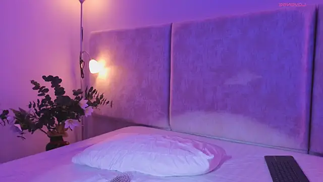 Nioki  online show from 04/16/26, 03:18