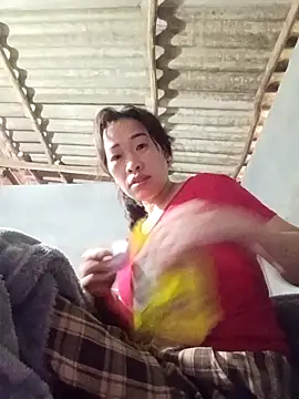 Snapshot of aki_xzx chatting on 02/15/26, 01:46 aki xzx online show from 02/15/26, 01:46