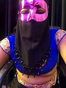 Snapshot of Queen_adaa chatting on 02/24/26, 04:38 Queen adaa online show from 02/24/26, 04:38