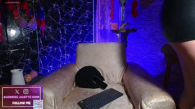 GoddessJulietteNoiir online show from 05/24/26, 11:04