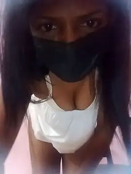 Malee S online show from 04/22/26, 04:30