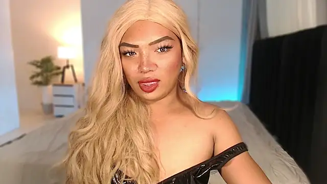 Snapshot of Ur_Sexybuttercup69 chatting on 02/26/26, 06:45 Ur Sexybuttercup69 online show from 02/26/26, 06:45