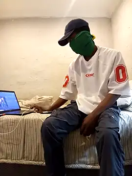 Snapshot of ZEEGOON chatting on 02/20/26, 03:23 ZEEGOON online show from 02/20/26, 03:23