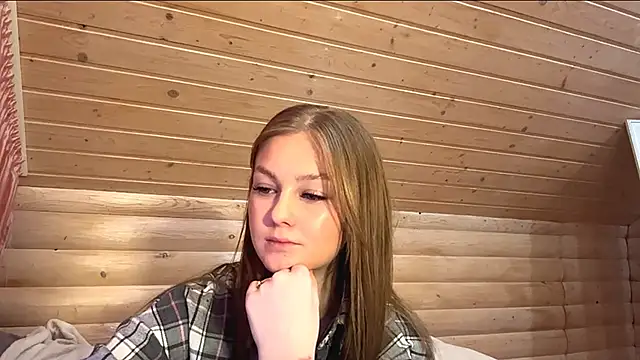 TessSamul online show from 04/25/26, 05:10