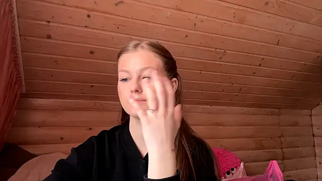 TessSamul online show from 05/01/26, 12:43