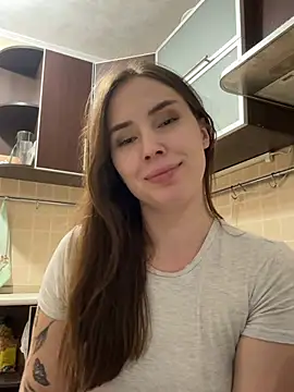 Arielle Vade online show from 05/08/26, 06:24