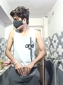 hotyboy 89 online show from 03/15/26, 04:18