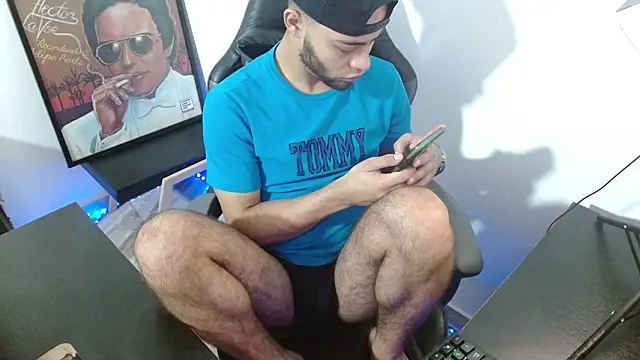 Xanderstone00 online show from 02/11/26, 02:44