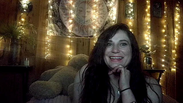 VelvetBrunetteXo online show from 04/10/26, 02:06