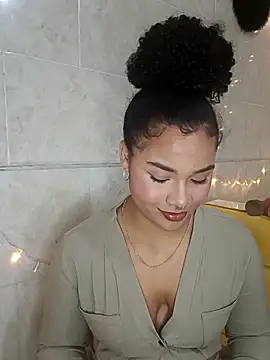 BrianaSweetxxx online show from 03/22/26, 03:21