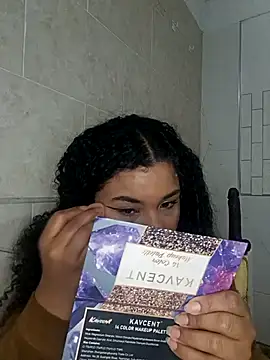 BrianaSweetxxx online show from 04/22/26, 03:31