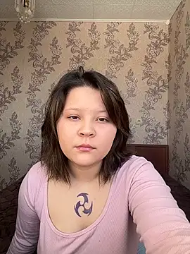 Snapshot of thecuteneighbour chatting on 02/21/26, 09:43 thecuteneighbour online show from 02/21/26, 09:43