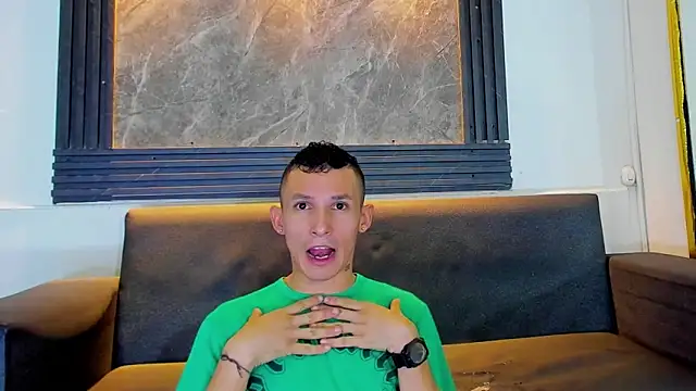 Snapshot of Isaak_26 chatting on 02/22/26, 12:15 Isaak 26 online show from 02/22/26, 12:15