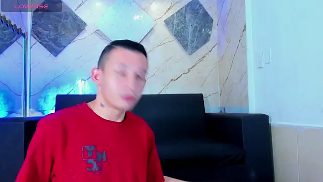 Isaak 26 online show from 04/16/26, 11:11