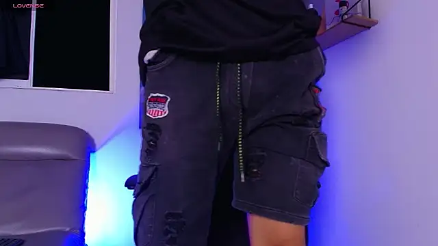 Gael moon  online show from 02/13/26, 04:30