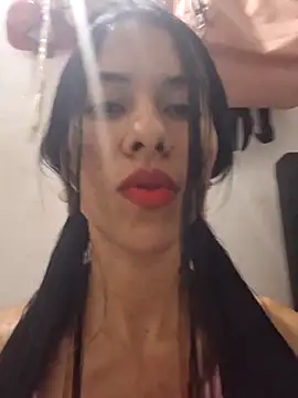 Alannys19 online show from 02/18/26, 04:30