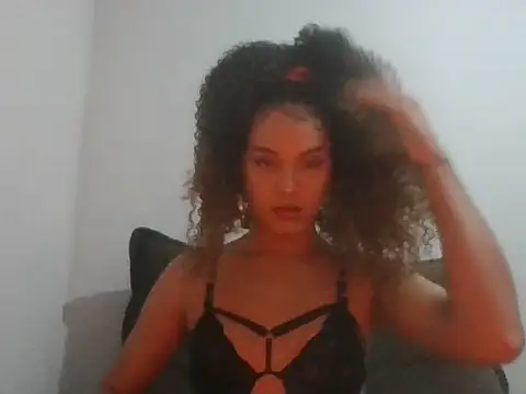 Snapshot of 4petitosa_ chatting on 08/02/26, 05:50 4petitosa online show from 08/02/26, 05:50