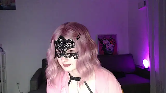 Snapshot of LunaXcherry chatting on 02/26/26, 05:12 LunaXcherry online show from 02/26/26, 05:12