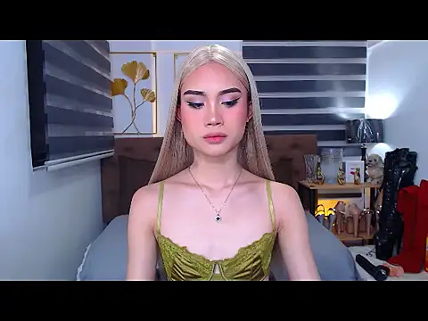 JuicyCockThea online show from 04/23/26, 01:46