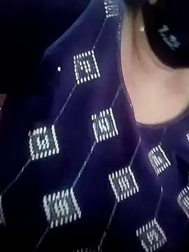 Snapshot of Simran_008 chatting on 02/18/26, 09:49 Simran 008 online show from 02/18/26, 09:49