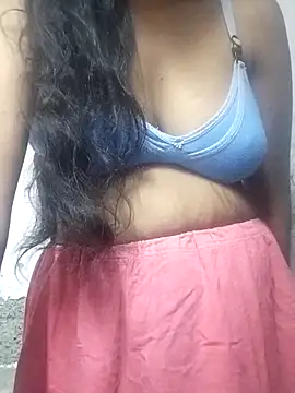 Snapshot of telugusailaja chatting on 04/28/26, 08:25 telugusailaja online show from 04/28/26, 08:25