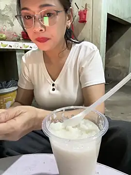 AYW-217 online show from 03/01/26, 04:36