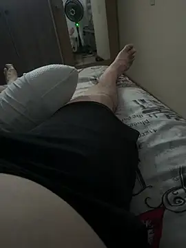 Snapshot of Mattiarx chatting on 02/17/26, 08:59 Mattiarx online show from 02/17/26, 08:59