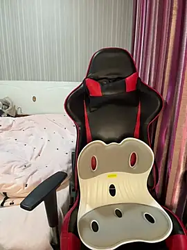 A-cola online show from 04/20/26, 01:58