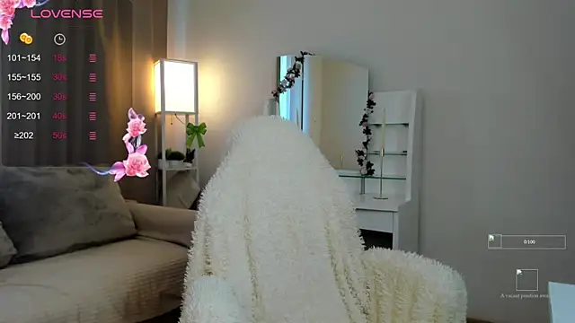 EmilyTrase online show from 06/08/26, 01:09