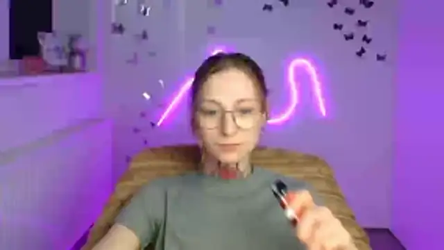 Esmi Winter online show from 03/23/26, 12:20