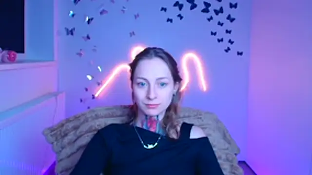 Esmi Winter online show from 04/01/26, 11:33