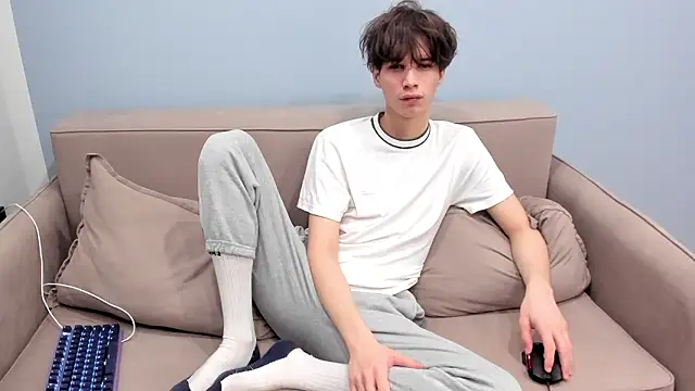 Ur NextDoor Boy online show from 02/28/26, 07:37