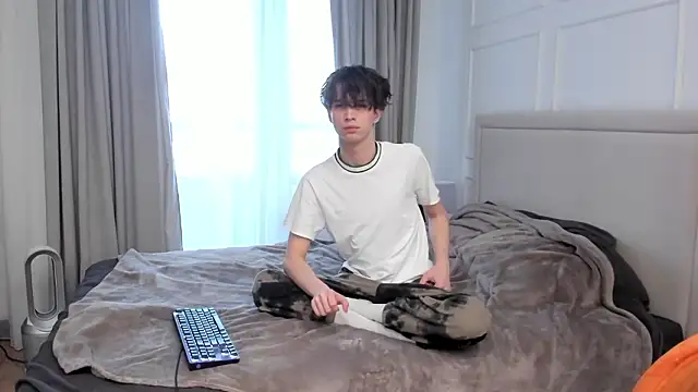 Ur NextDoor Boy online show from 03/02/26, 07:15