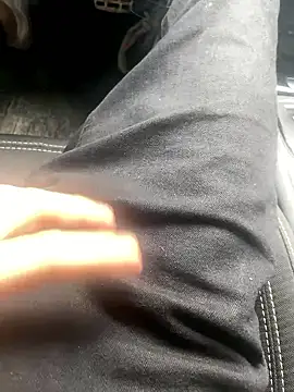 Snapshot of fenasixx chatting on 02/13/26, 09:27 fenasixx online show from 02/13/26, 09:27